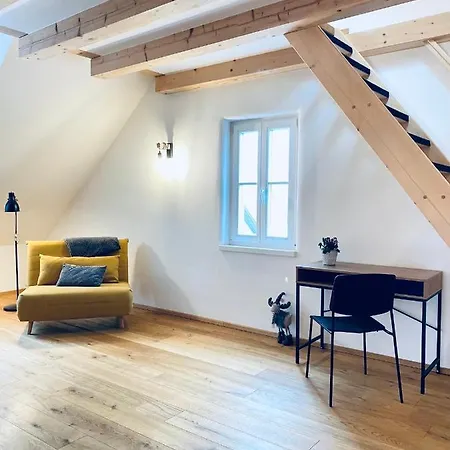 Destino In Der Ehemaligen Waage Der Roomerie * ズルツバッハ・ローゼンベルク