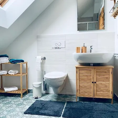 Apartment Destino In Der Ehemaligen Waage Der Roomerie *
